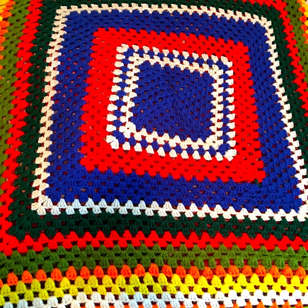 Vintage  Crochet Granny Throw
